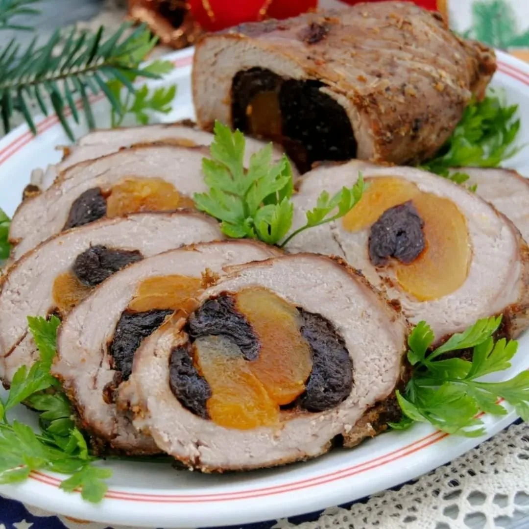 Рулеты с черносливом